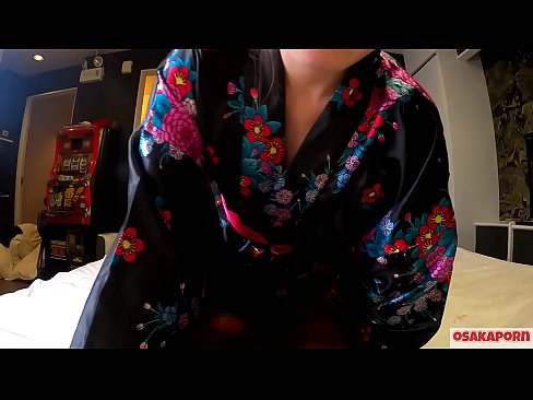 ❤️ Jauna cosplay meitene mīl seksu līdz orgasmam ar skvirtu zirdziņā un blowjob. Āzijas meitene ar matainu kundzi un skaistām krūtīm tradicionālā japāņu tērpā amatieru video, kurā redzama masturbācija ar seksa rotaļlietām. Sakura 3 OSAKAPORN. ❤️ Porno pie lv.gayasianporn.ru ❌️