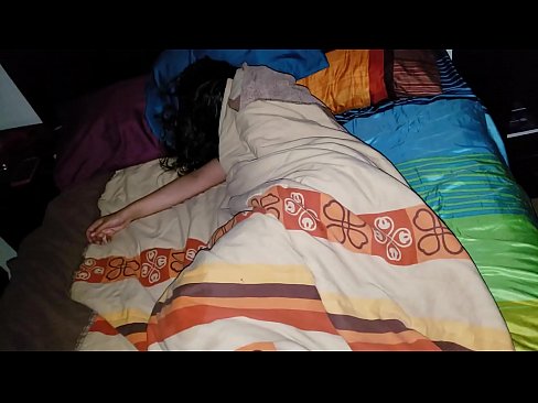 ❤️ Pāvests, kas bārdina savu jauno pamāti, kamēr viņa guļ. ❤️ Porno pie lv.gayasianporn.ru ❌️